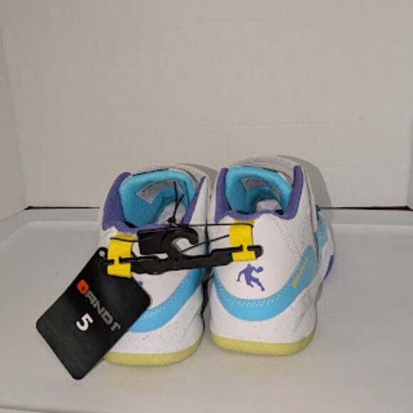 AND 1 high top basketball shoes Size youth 5 Glow In Dark Sole New With Tags - Picture 5 of 6